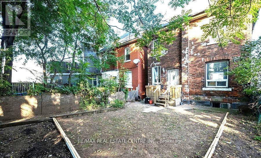 439 Wentworth St N, Hamilton, Ontario  L8L 5W6 - Photo 3 - X13165350