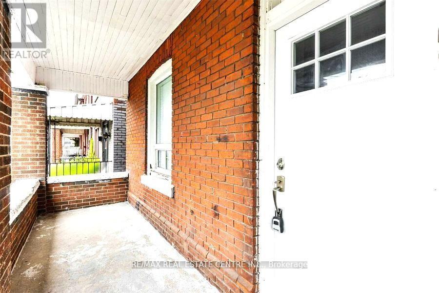 439 Wentworth St N, Hamilton, Ontario  L8L 5W6 - Photo 9 - X13165350