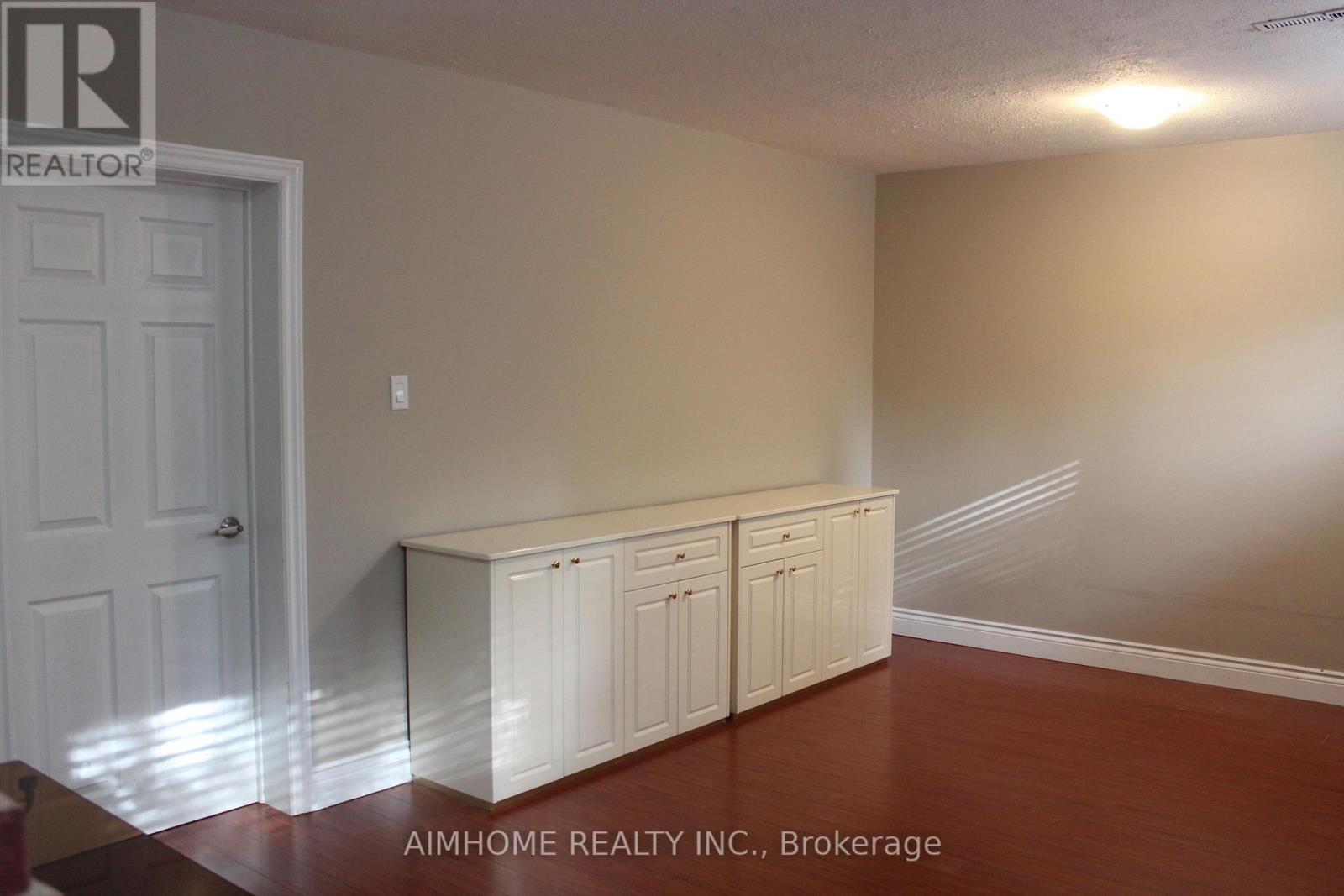Lower - 100 Fenelon Drive, Toronto, Ontario M3A 3K6 - Photo 10 - C13165394