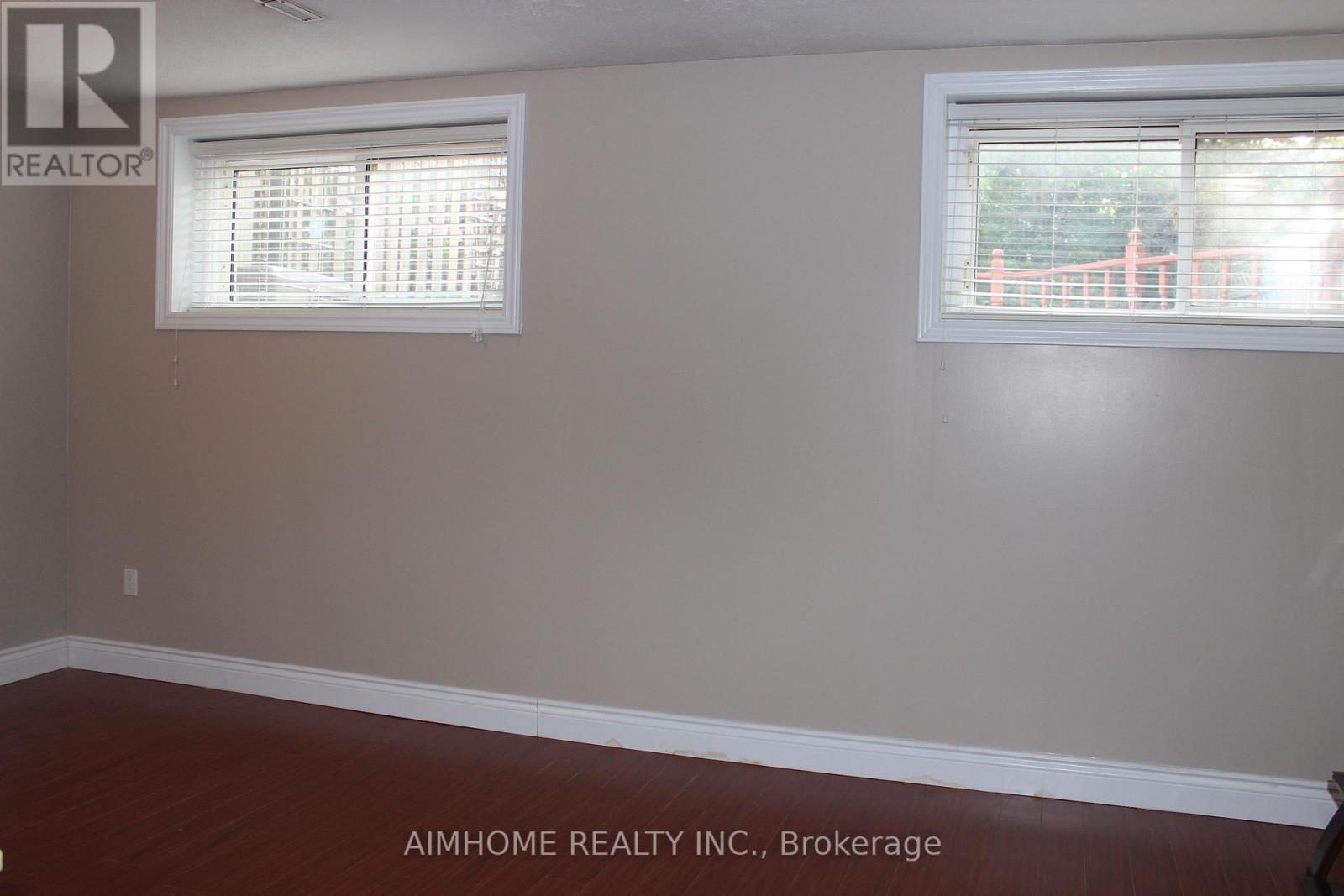 Lower - 100 Fenelon Drive, Toronto, Ontario M3A 3K6 - Photo 6 - C13165394