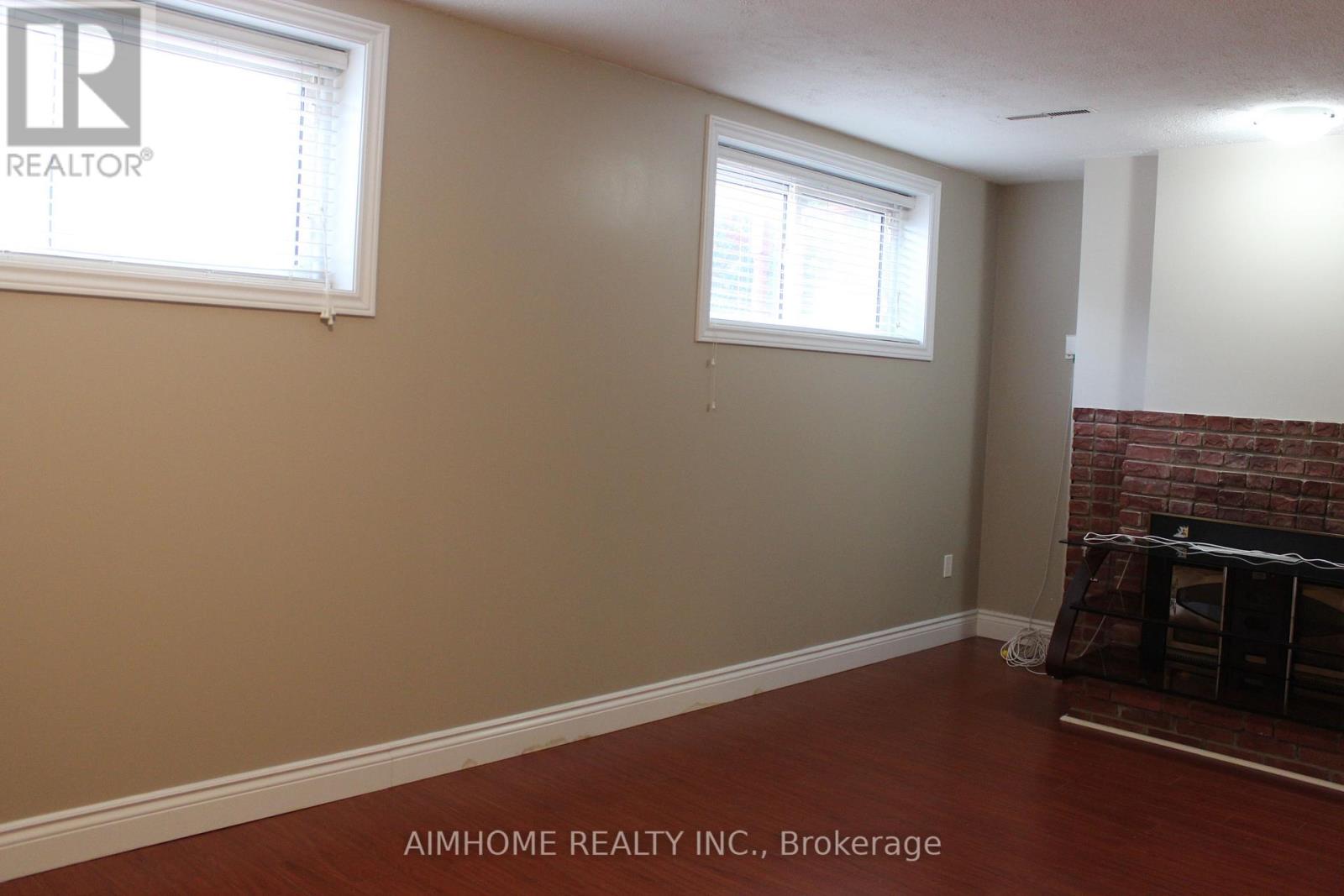 Lower - 100 Fenelon Drive, Toronto, Ontario M3A 3K6 - Photo 8 - C13165394