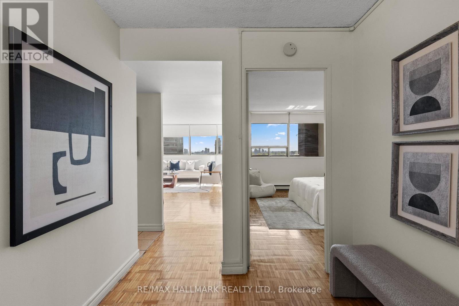 1506 - 914 Yonge Street, Toronto, Ontario M4W 3C8 - Photo 4 - C13165406