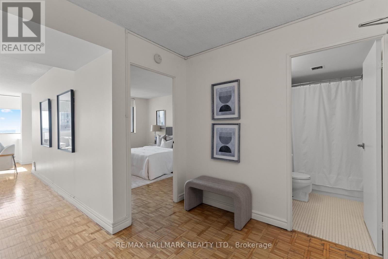 1506 - 914 Yonge Street, Toronto, Ontario M4W 3C8 - Photo 5 - C13165406