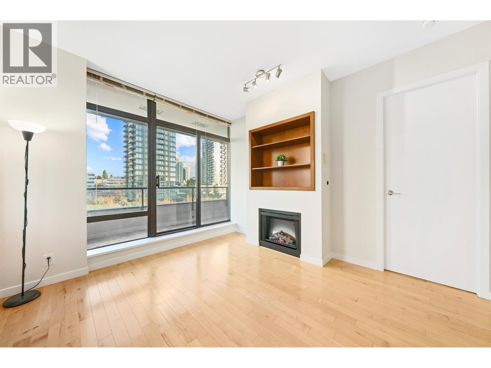 605 2345 MADISON AVENUE, Burnaby, British Columbia