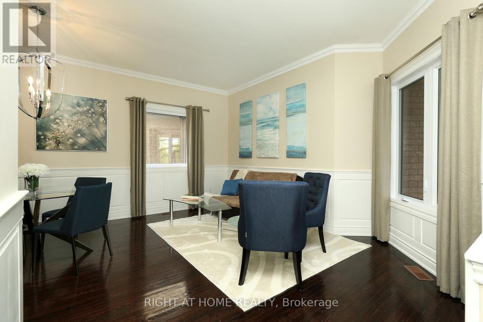 308 Rushbrook Drive, Newmarket, Ontario  L3X 2C8 - Photo 10 - N13165392