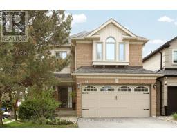 308 RUSHBROOK DRIVE, Newmarket, Ontario