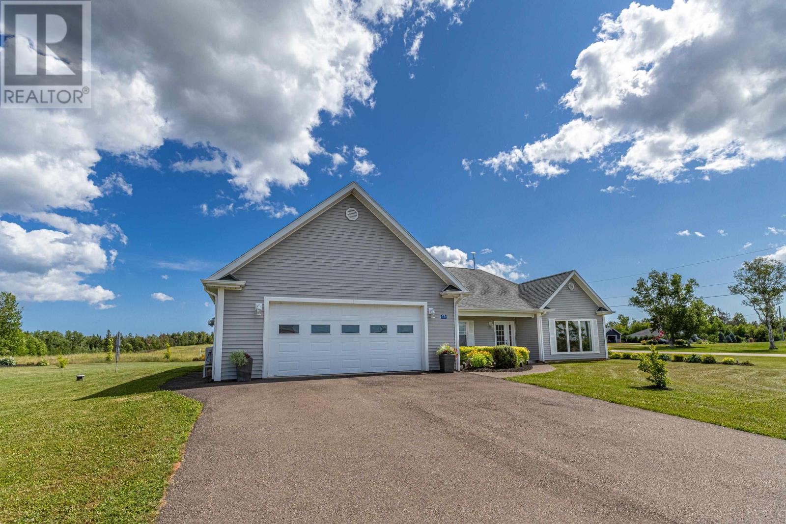 12 Ashton Street, Fairview, Prince Edward Island  C0A 1H2 - Photo 2 - 202609247