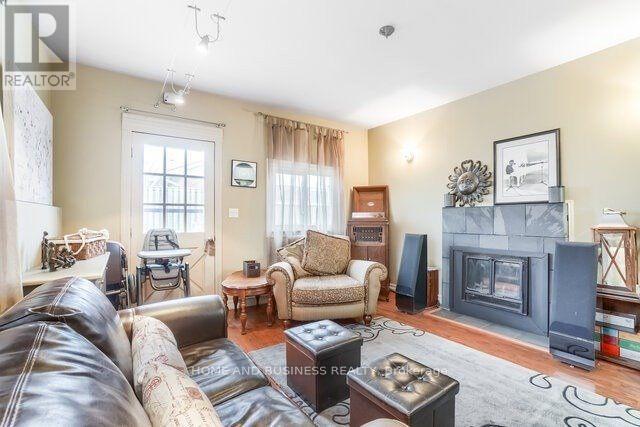 8 Sora Drive, Mississauga, Ontario  L5M 1B2 - Photo 15 - W13165380
