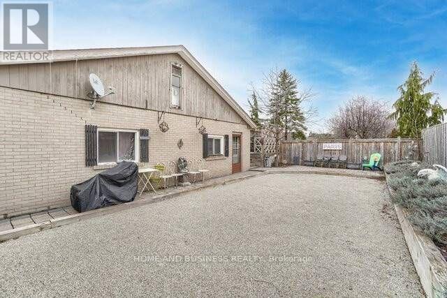 8 Sora Drive, Mississauga, Ontario  L5M 1B2 - Photo 27 - W13165380