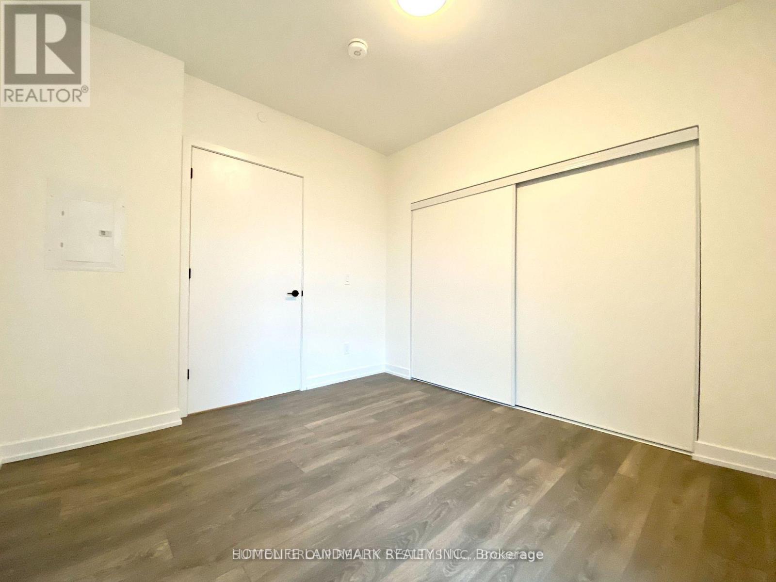 1203 - 345 Wheat Boom Drive, Oakville, Ontario  L6H 0R4 - Photo 11 - W13165410