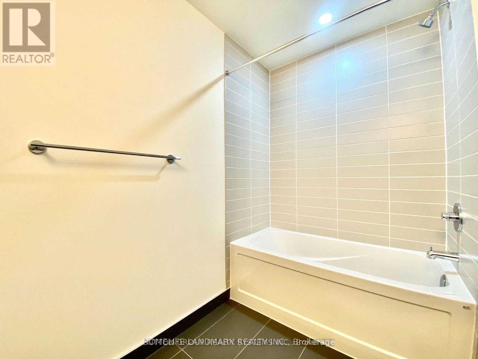 1203 - 345 Wheat Boom Drive, Oakville, Ontario  L6H 0R4 - Photo 14 - W13165410