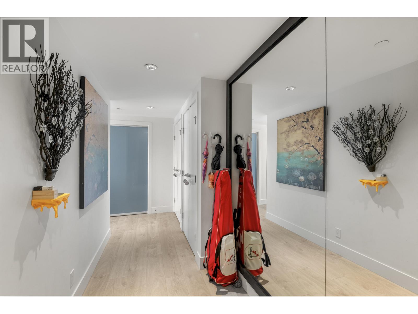 1107 1550 Fern Street, North Vancouver, British Columbia  V7J 0A9 - Photo 18 - R3125395