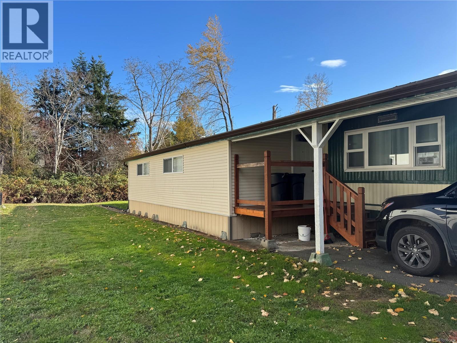 9 3216 Back Rd, Comox, British Columbia  V9M 4E2 - Photo 2 - 1036346