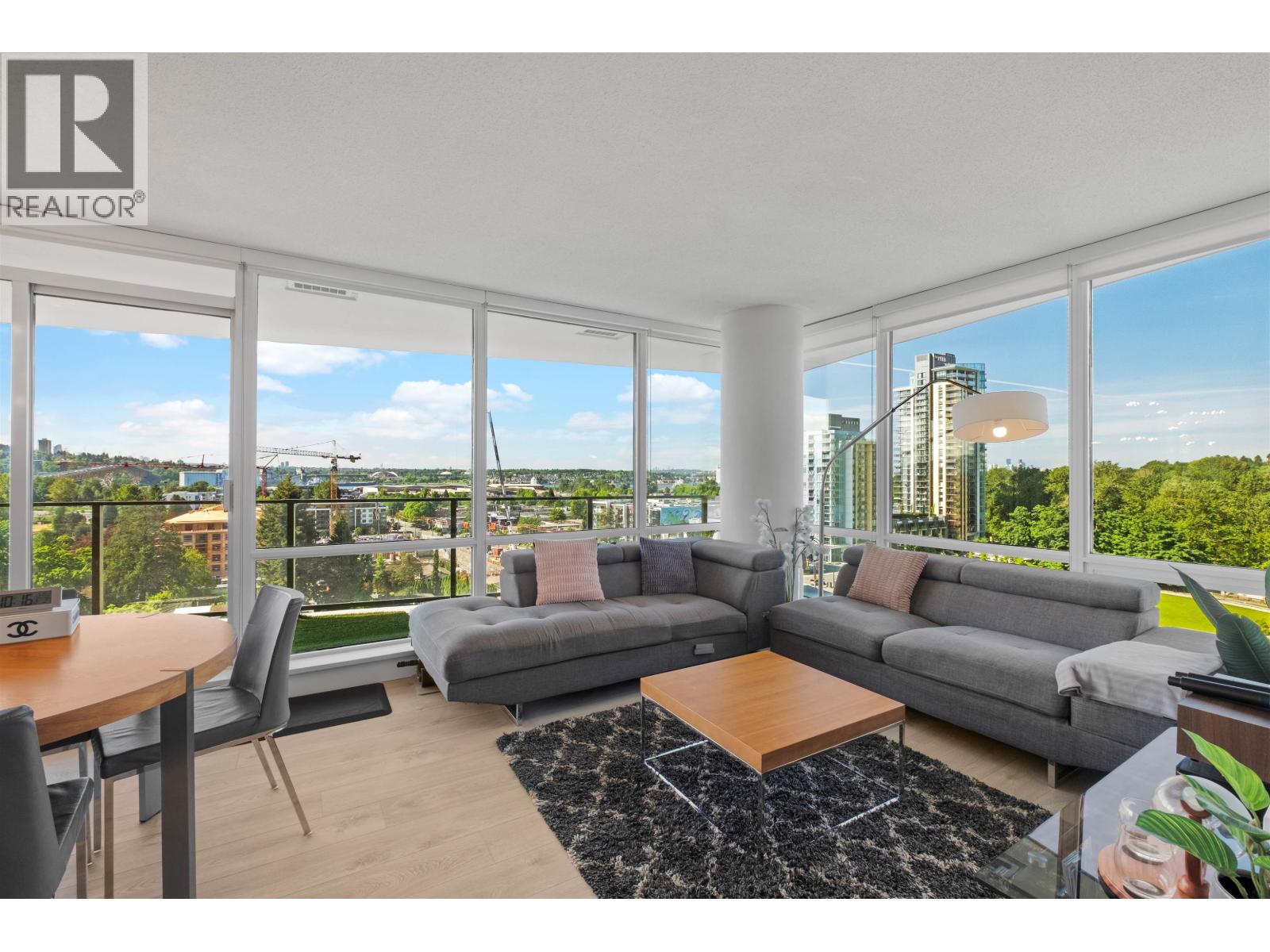 1107 1550 Fern Street, North Vancouver, British Columbia  V7J 0A9 - Photo 5 - R3125395