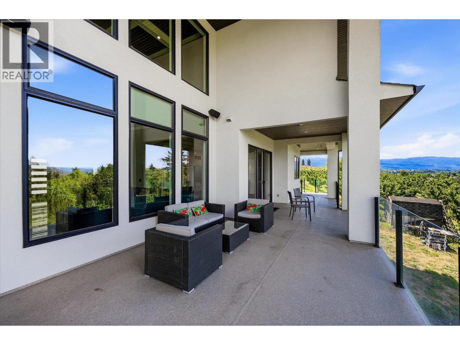 781 Wallace Road, Kelowna, British Columbia  V1X 4T5 - Photo 21 - 10388111