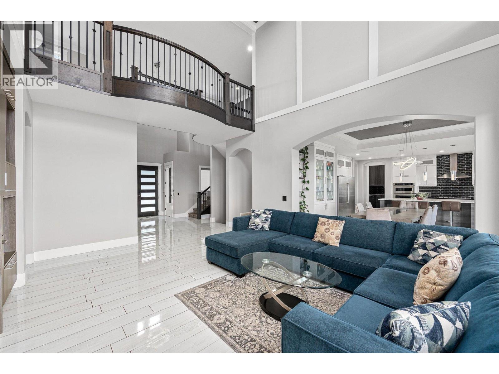 781 Wallace Road, Kelowna, British Columbia  V1X 4T5 - Photo 8 - 10388111
