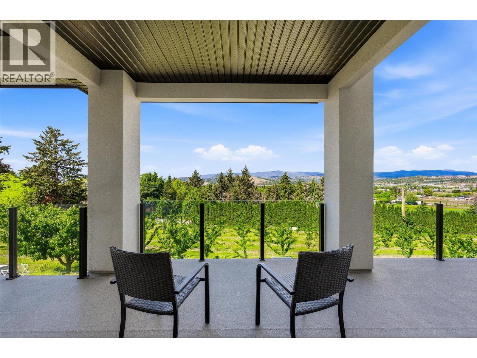 781 Wallace Road, Kelowna, British Columbia  V1X 4T5 - Photo 19 - 10388111