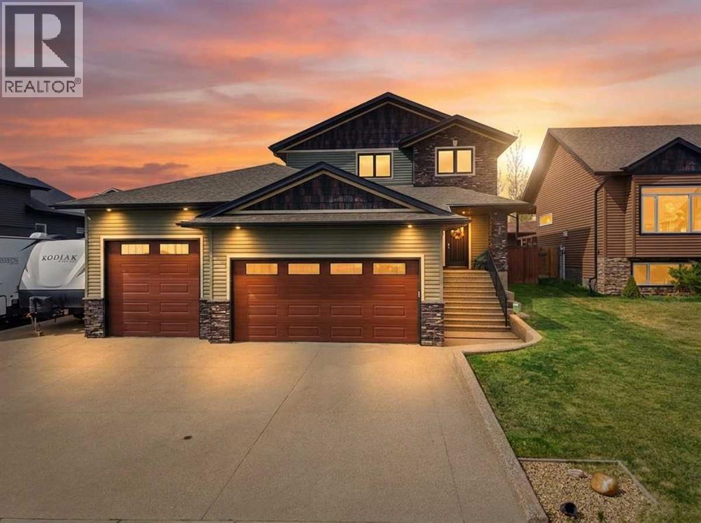 21 Parkridge Crescent, Blackfalds, Alberta  T4M 0H2 - Photo 1 - A2312720