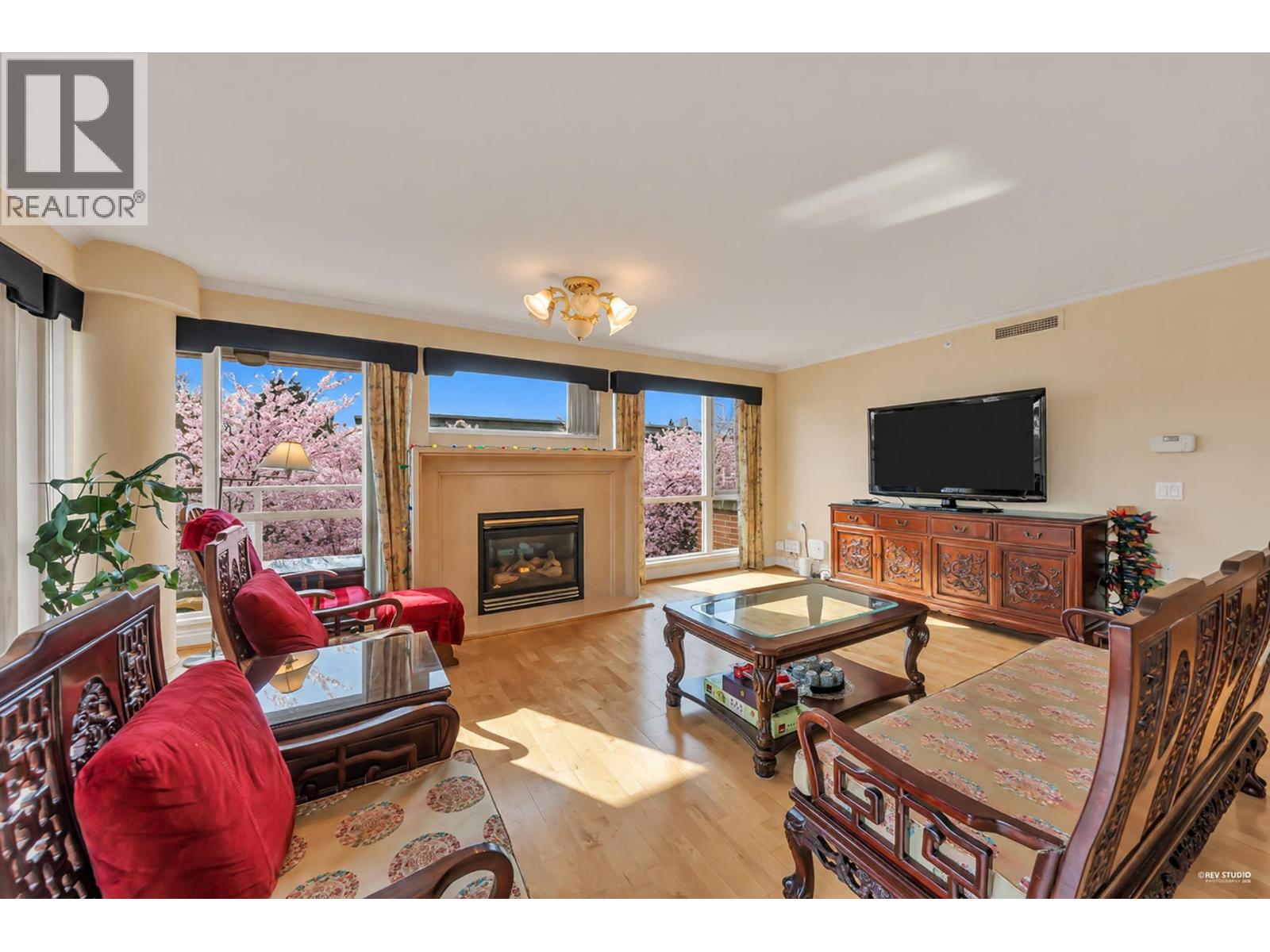 412 618 W 45th Avenue, Vancouver, British Columbia  V5Z 4R7 - Photo 3 - R3098822