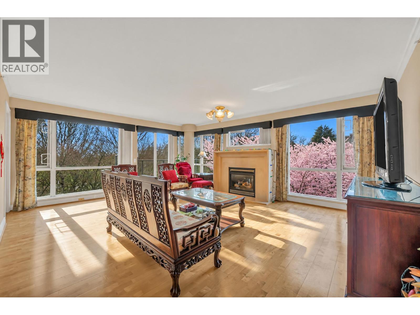 412 618 W 45TH AVENUE, Vancouver, British Columbia