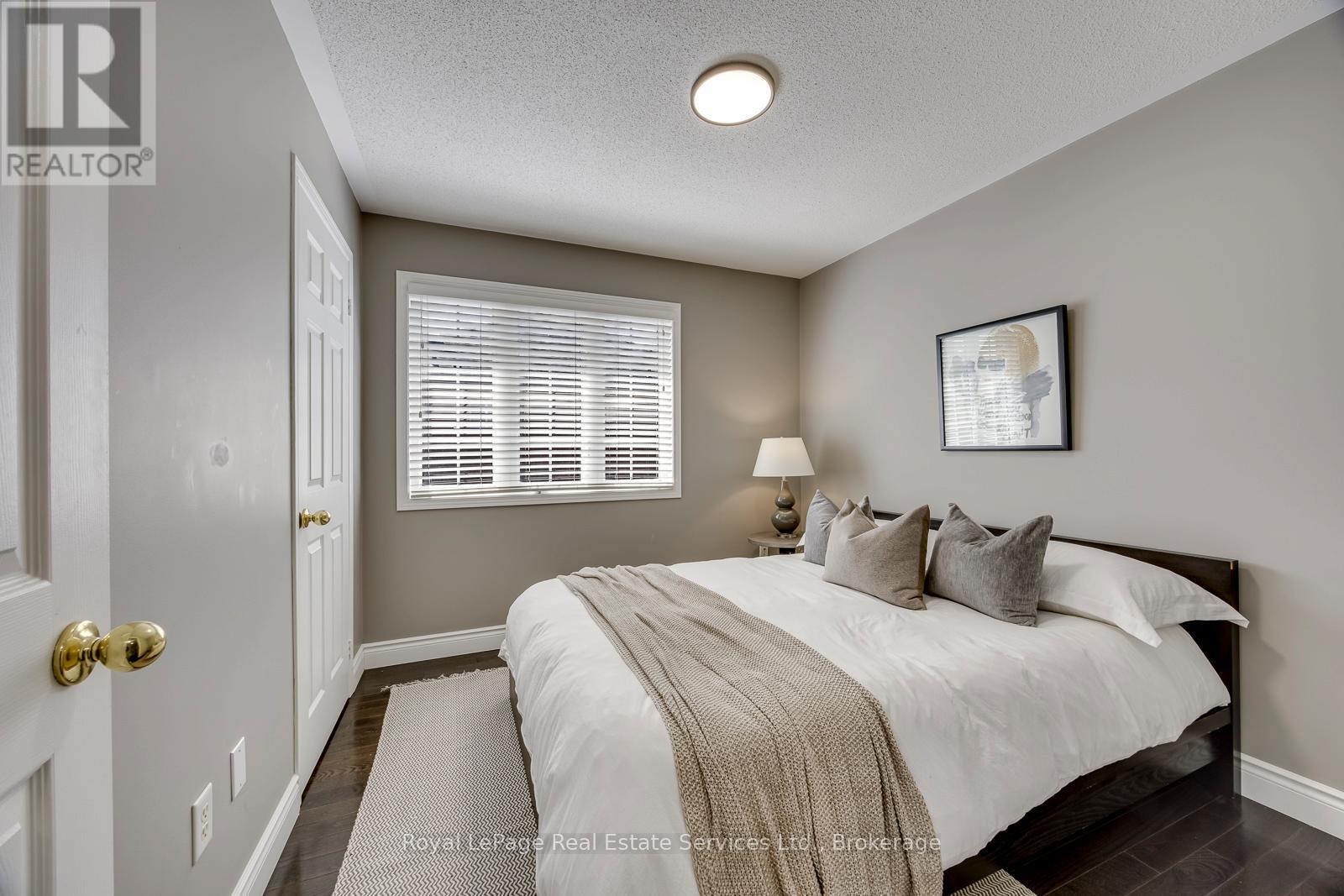 5636 Emma Drive, Burlington, Ontario  L7L 6W7 - Photo 28 - W13165428