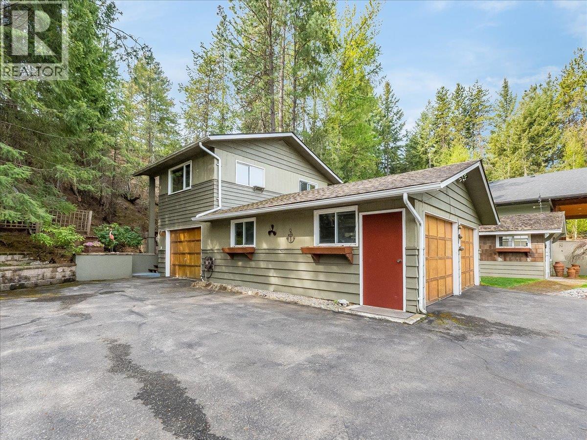 100 Sandner Road, Christina Lake, British Columbia  V0H 1E0 - Photo 46 - 10386657