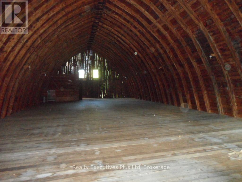 1330 Hwy 518 Highway W, Mcmurrich/monteith, Ontario  P0A 1Y0 - Photo 18 - X13165430