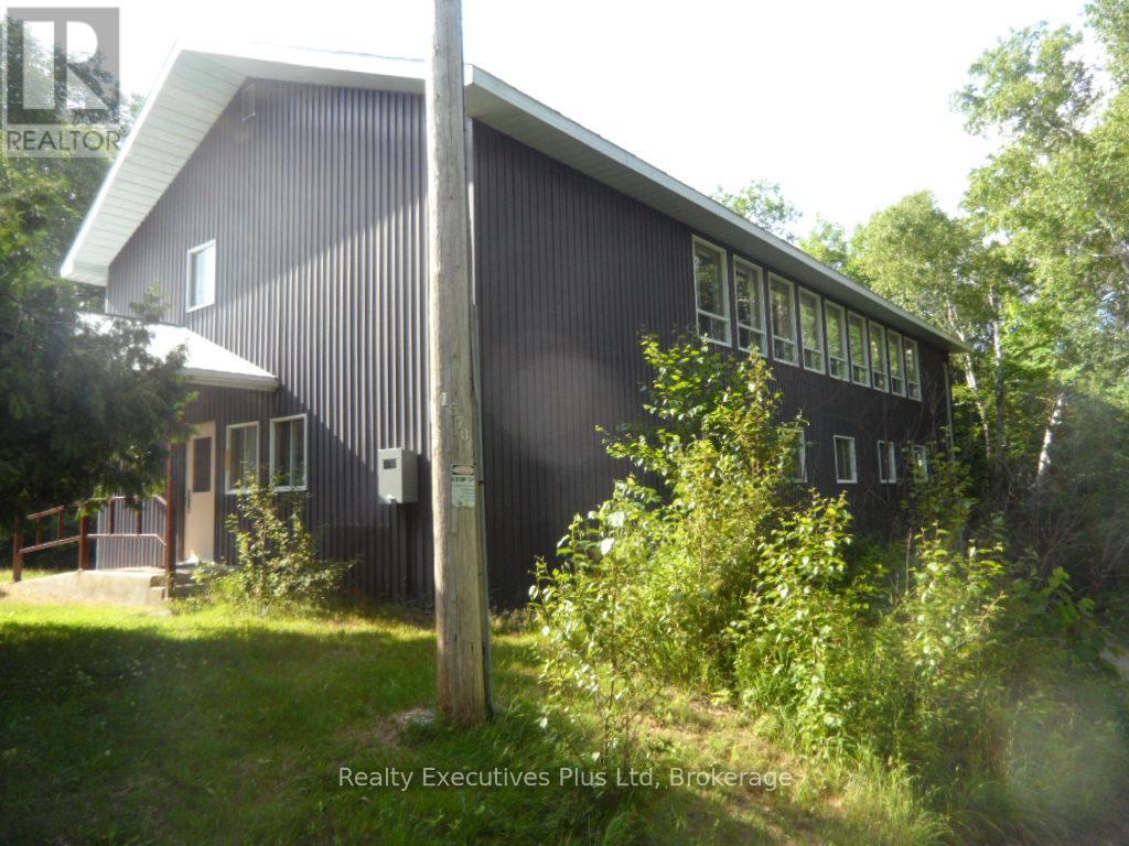 1330 Hwy 518 Highway W, Mcmurrich/monteith, Ontario  P0A 1Y0 - Photo 7 - X13165430