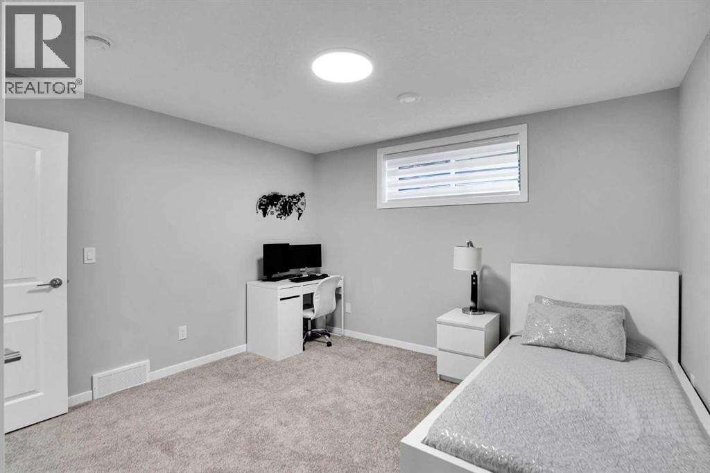 28 Carringsby Avenue Nw, Calgary, Alberta  T3P 1R9 - Photo 41 - A2313479