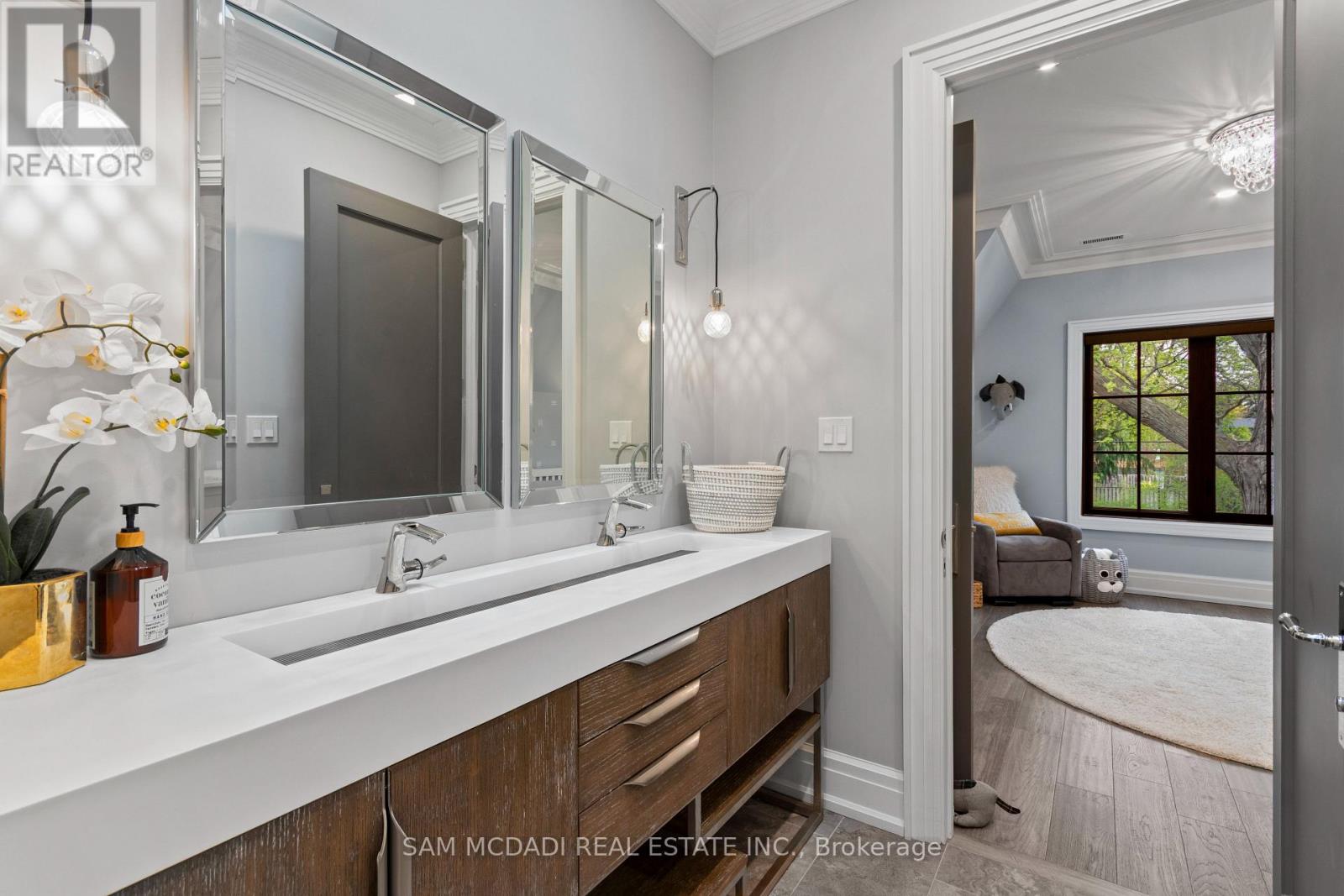 1134 Welwyn Drive, Mississauga, Ontario  L5J 3J3 - Photo 32 - W13141066