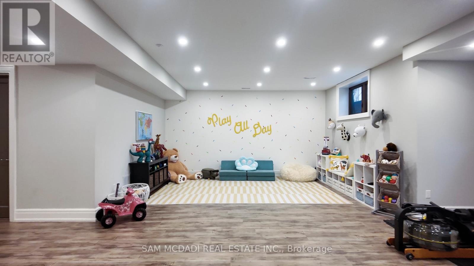 1134 Welwyn Drive, Mississauga, Ontario  L5J 3J3 - Photo 41 - W13141066