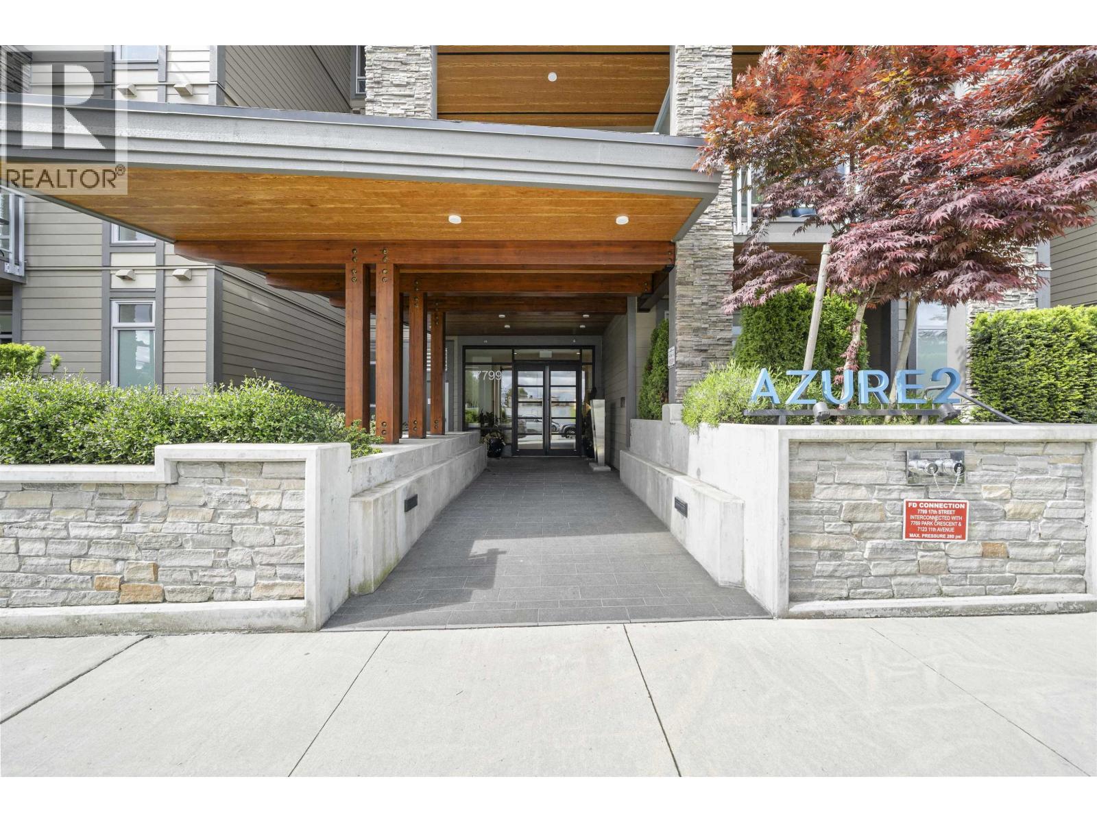 213 7799 17TH STREET, Burnaby, British Columbia