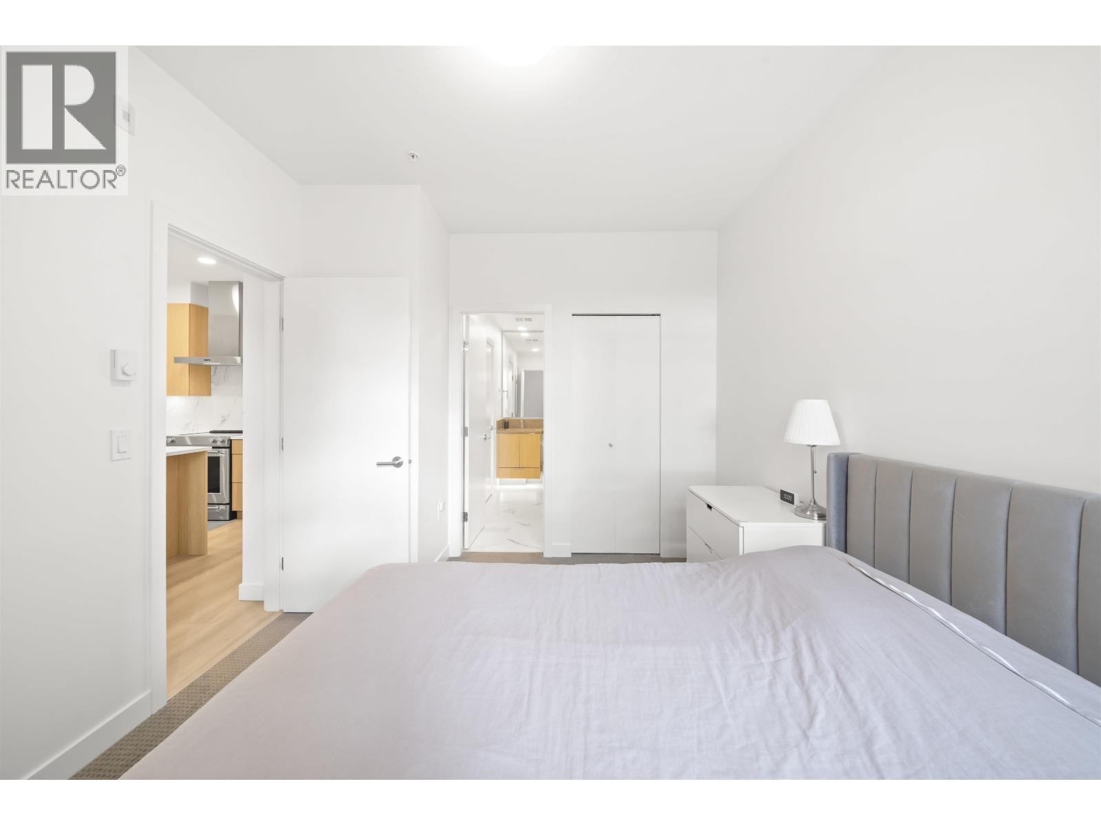 213 7799 17th Street, Burnaby, British Columbia  V3N 0J5 - Photo 16 - R3125409