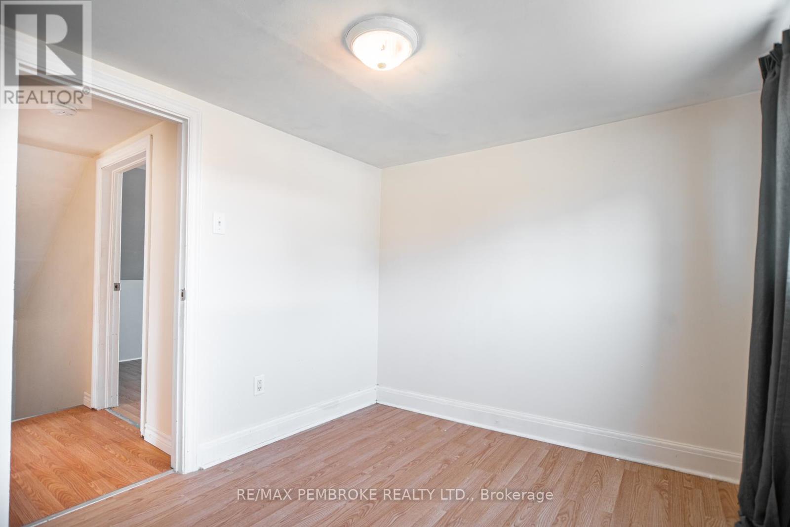 1008 Bronx Street, Pembroke, Ontario  K8A 6G5 - Photo 17 - X13165478