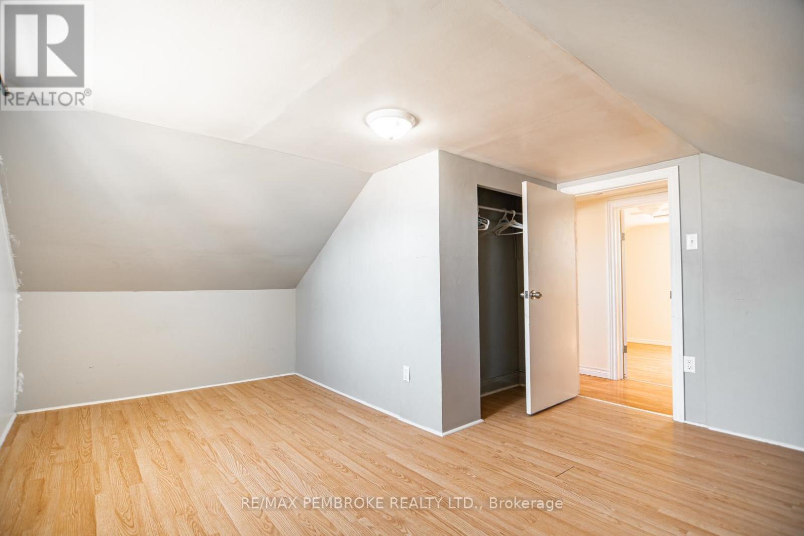 1008 Bronx Street, Pembroke, Ontario  K8A 6G5 - Photo 18 - X13165478