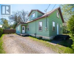 1008 BRONX STREET, Pembroke, Ontario