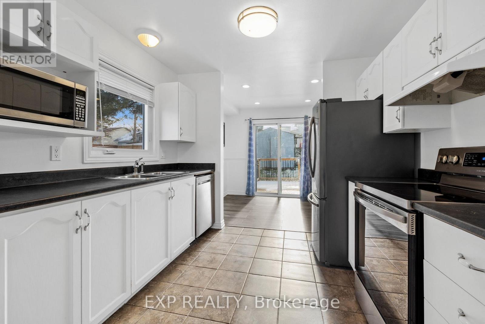 449 Yves Street, Clarence-Rockland, Ontario  K4K 1E9 - Photo 10 - X13165438
