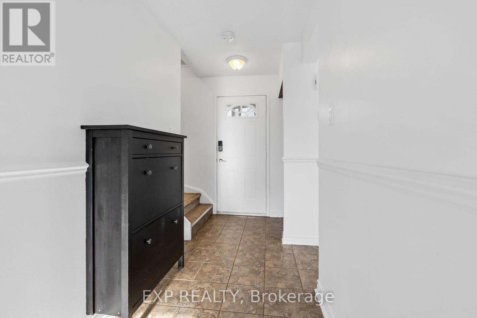 449 Yves Street, Clarence-Rockland, Ontario  K4K 1E9 - Photo 3 - X13165438