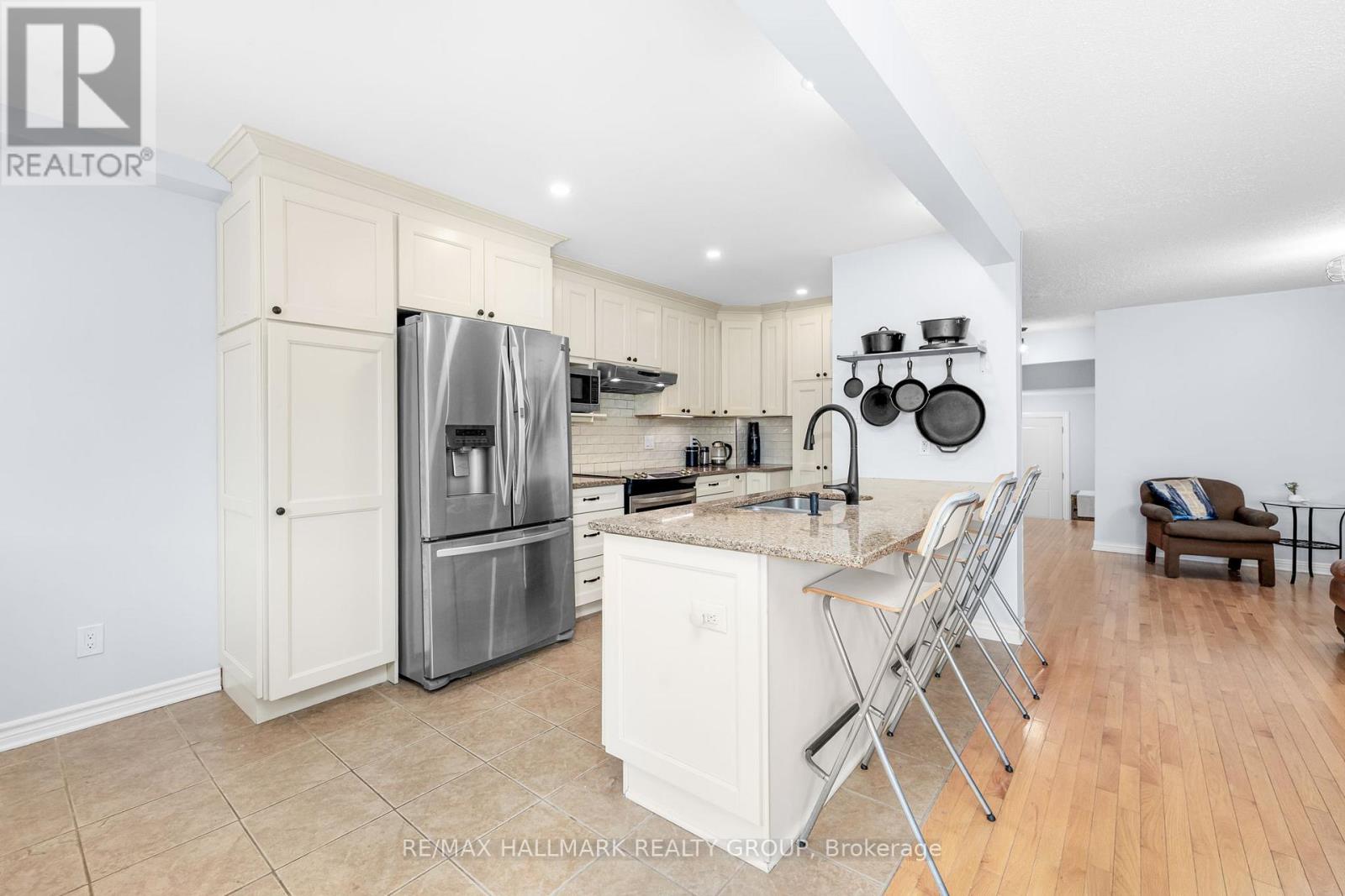 54 Fireside Crescent, Ottawa, Ontario  K1T 1Z4 - Photo 14 - X13165472