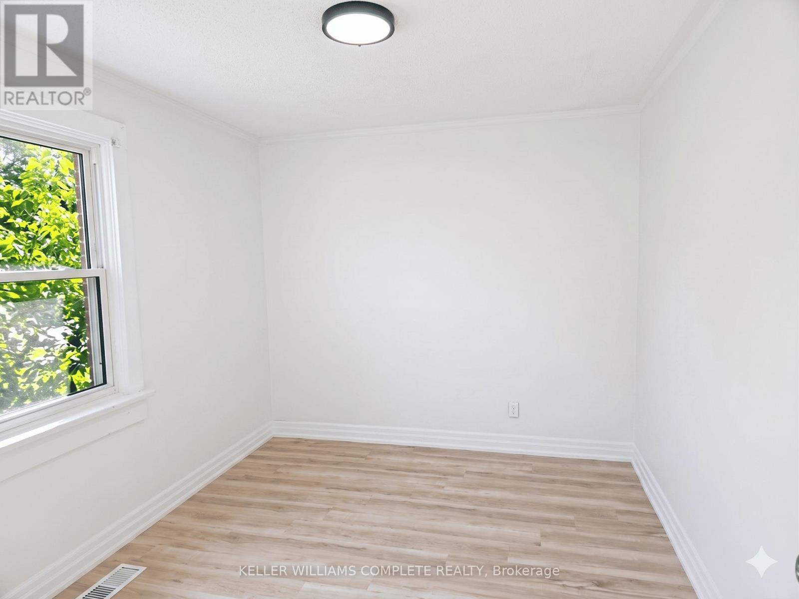 13 Marlborough Avenue, St. Catharines, Ontario  L2M 5T1 - Photo 8 - X13165446
