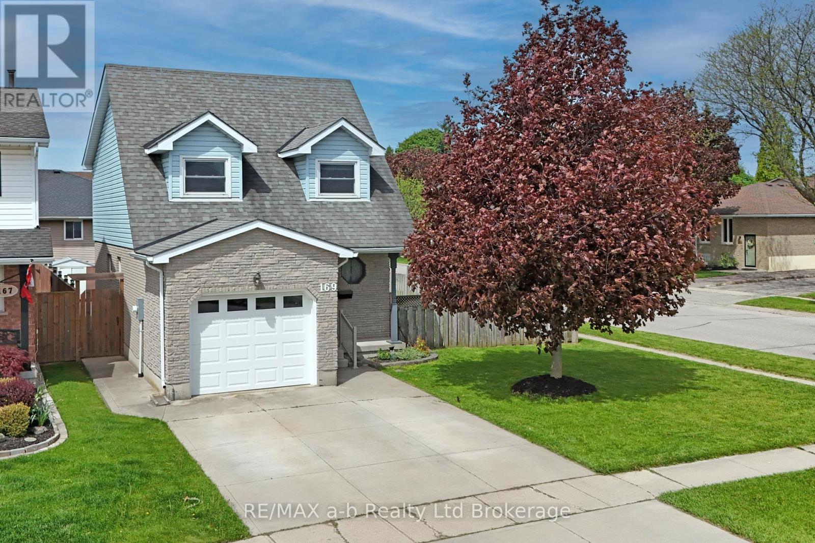 169 DIEFENBAKER DRIVE, Woodstock, Ontario