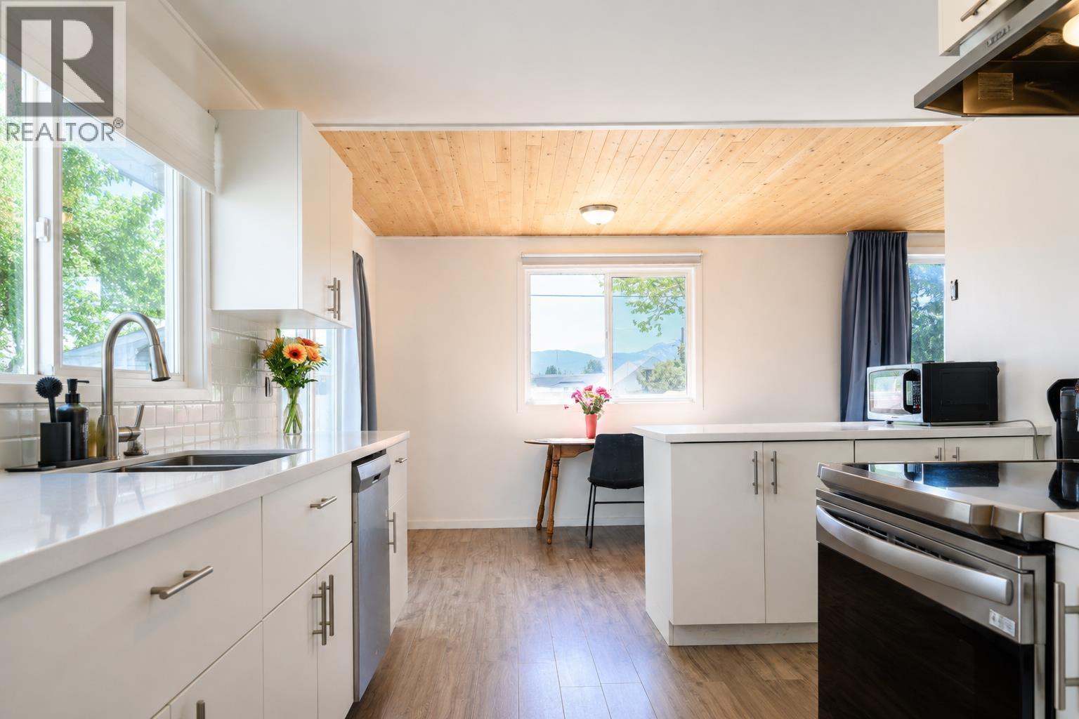87 Swannell Street, Kitimat, British Columbia  V8C 1H2 - Photo 6 - R3127165