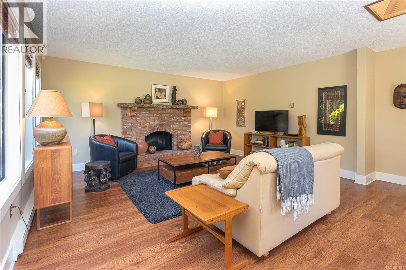 10210 Third St, Sidney, British Columbia  V8L 3B9 - Photo 12 - 1037931