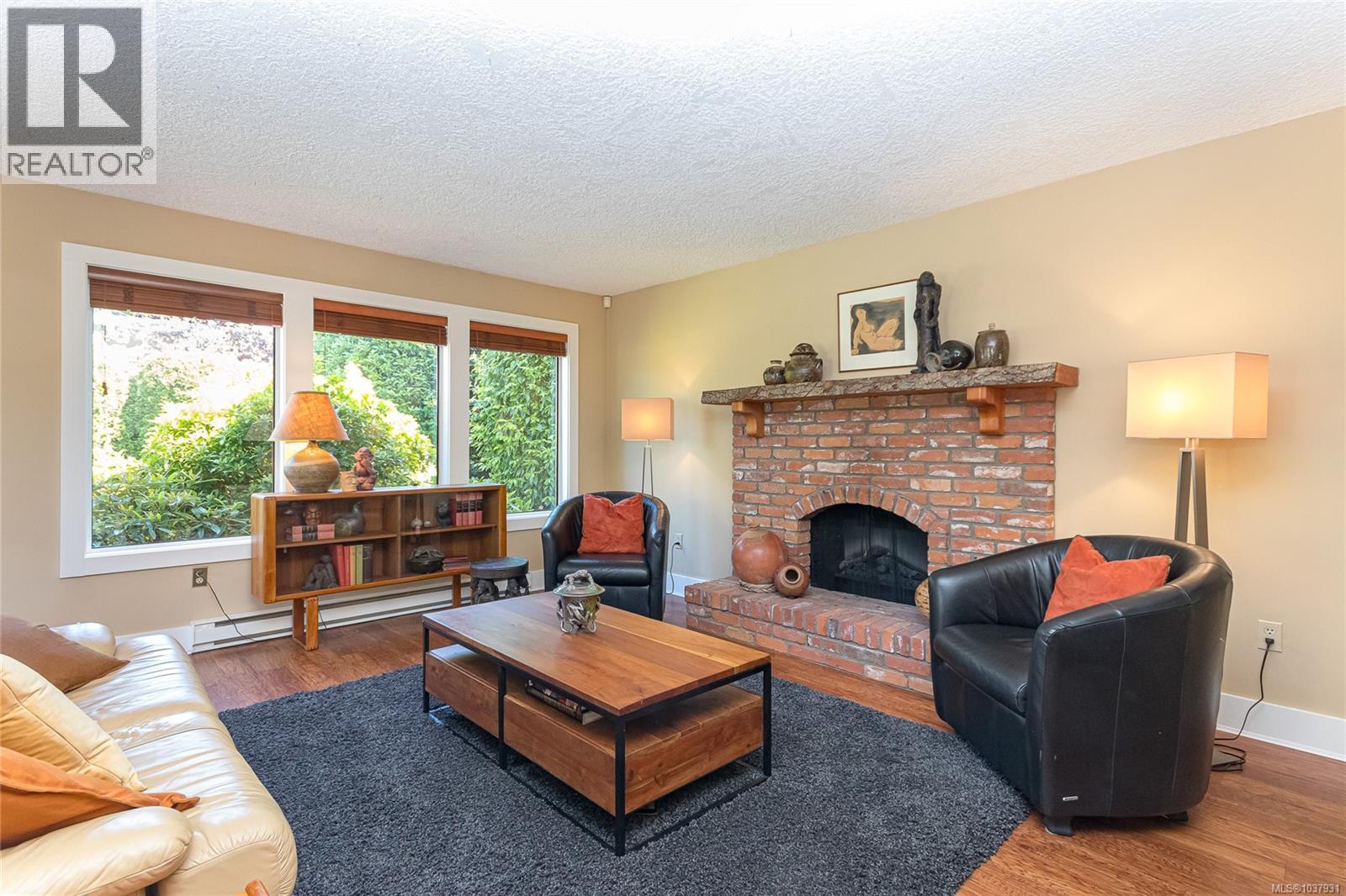 10210 Third St, Sidney, British Columbia  V8L 3B9 - Photo 13 - 1037931