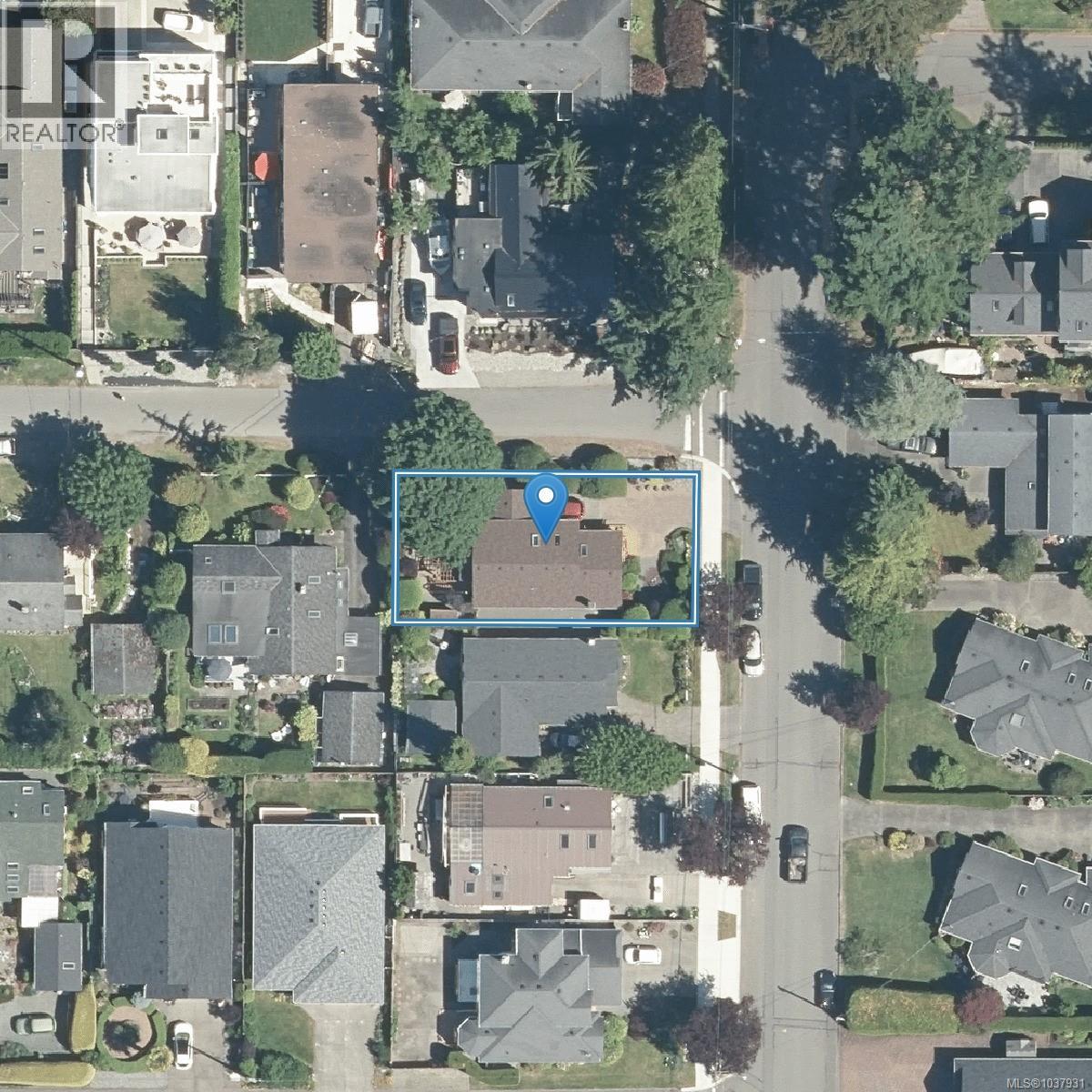 10210 Third St, Sidney, British Columbia  V8L 3B9 - Photo 47 - 1037931