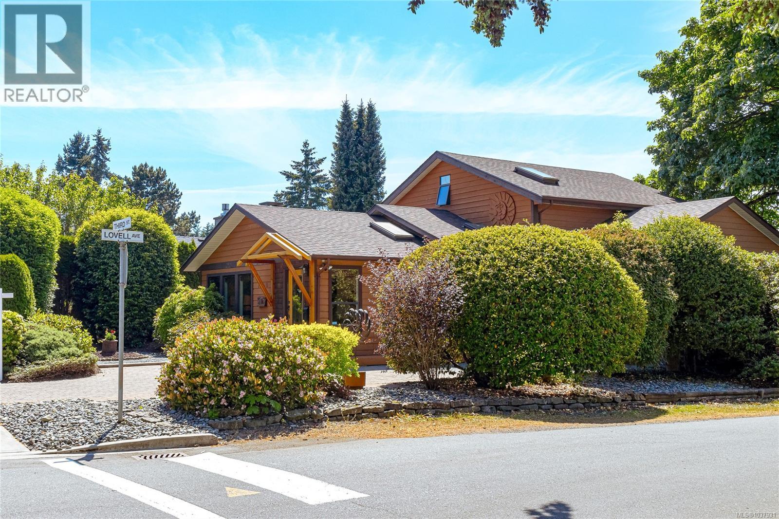 10210 Third St, Sidney, British Columbia  V8L 3B9 - Photo 6 - 1037931