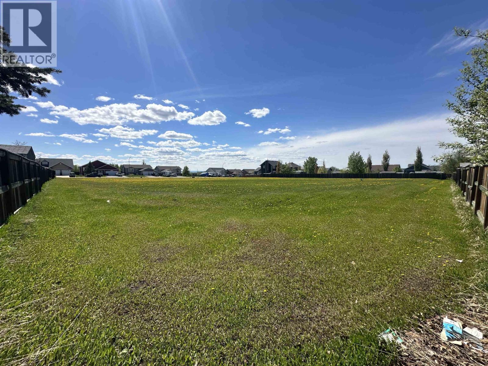 8816 96a Avenue, Fort St. John, British Columbia  V1J 0A3 - Photo 4 - R3126310