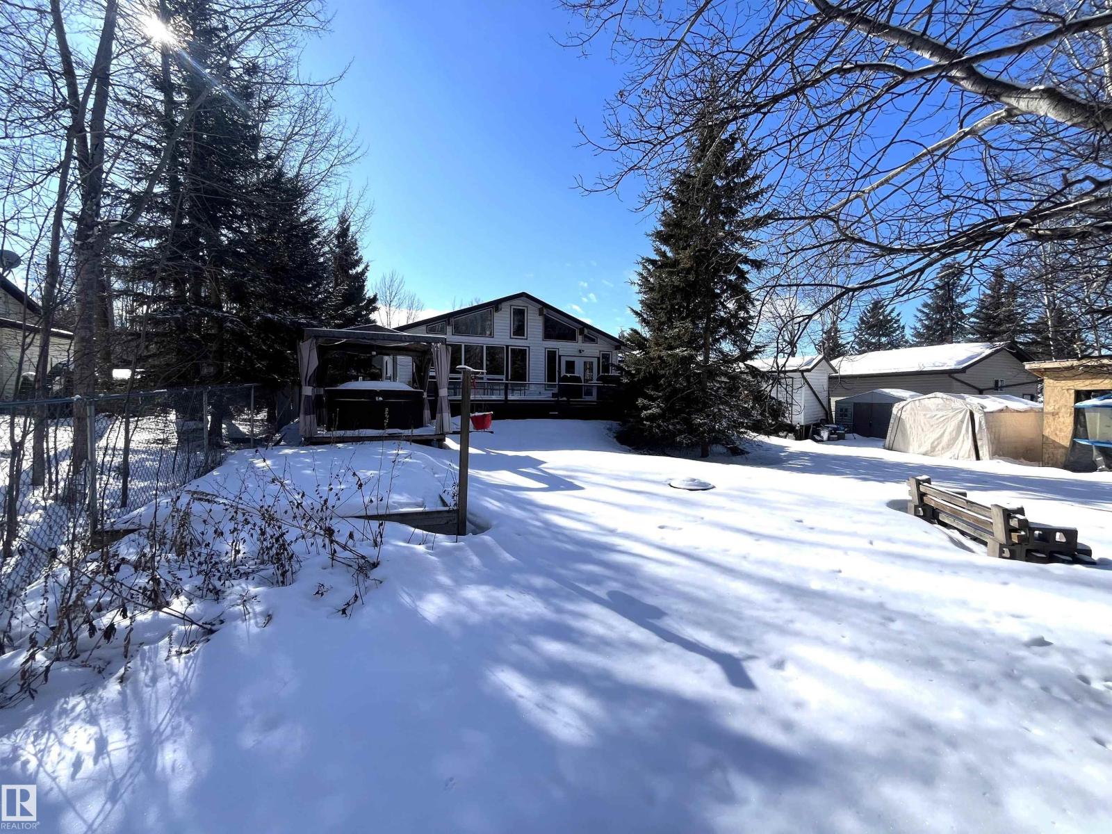 2 Bay Drive, Rural Lac Ste. Anne County, Alberta  T0E 0V0 - Photo 39 - E4477520