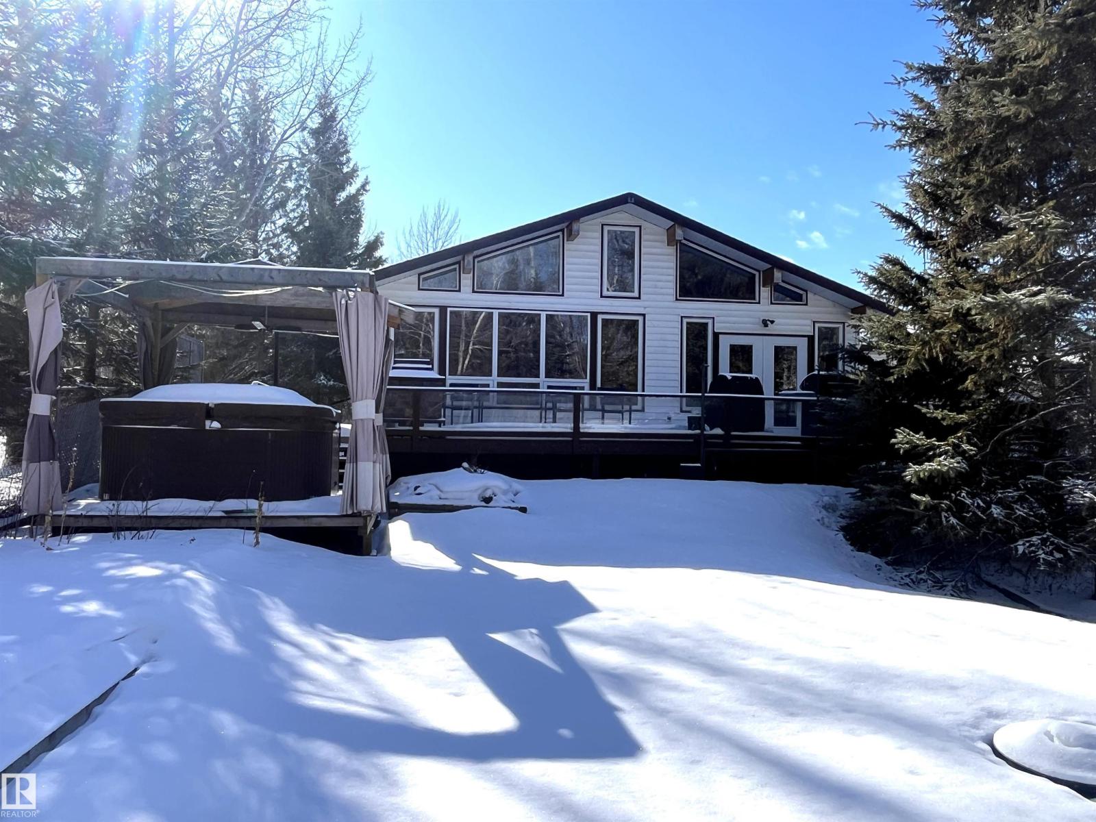 2 Bay Drive, Rural Lac Ste. Anne County, Alberta  T0E 0V0 - Photo 40 - E4477520