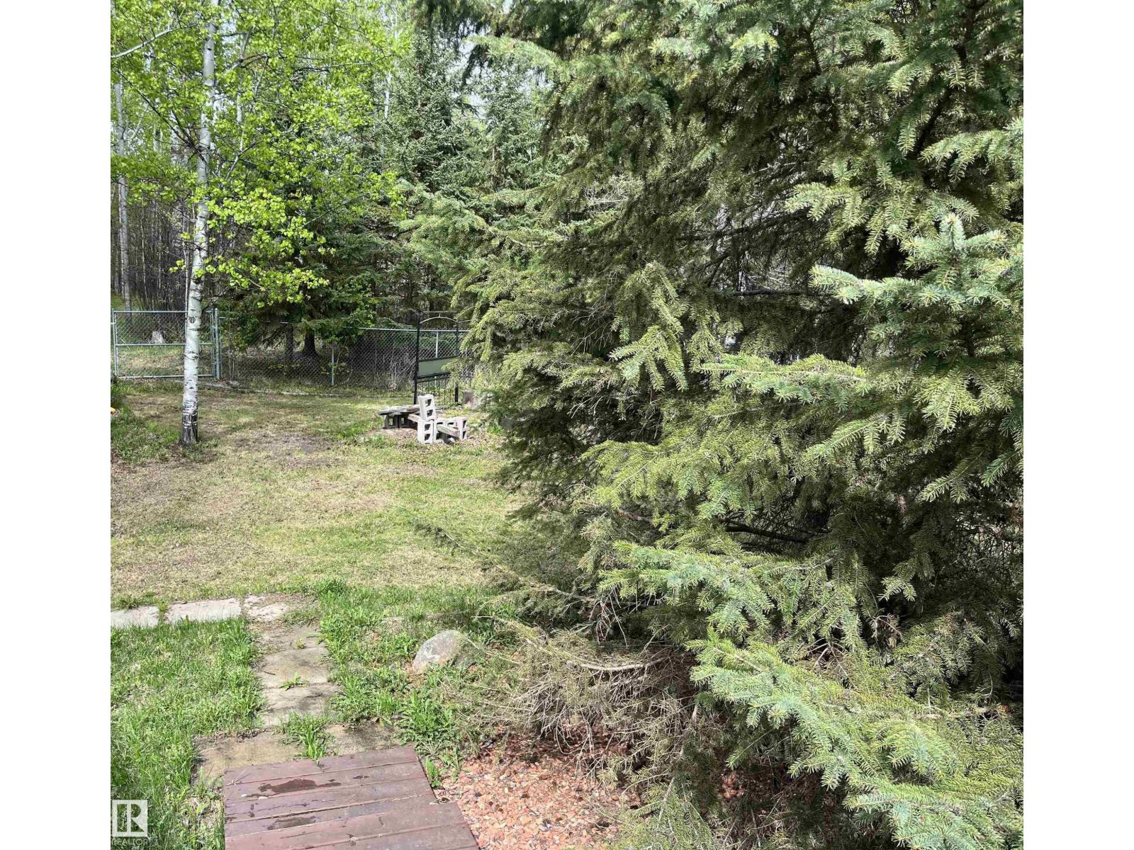 2 Bay Drive, Rural Lac Ste. Anne County, Alberta  T0E 0V0 - Photo 28 - E4477520